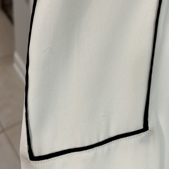 LOFT women’s cream & black trim blouse holiday/work - size small - Picture 5 of 8